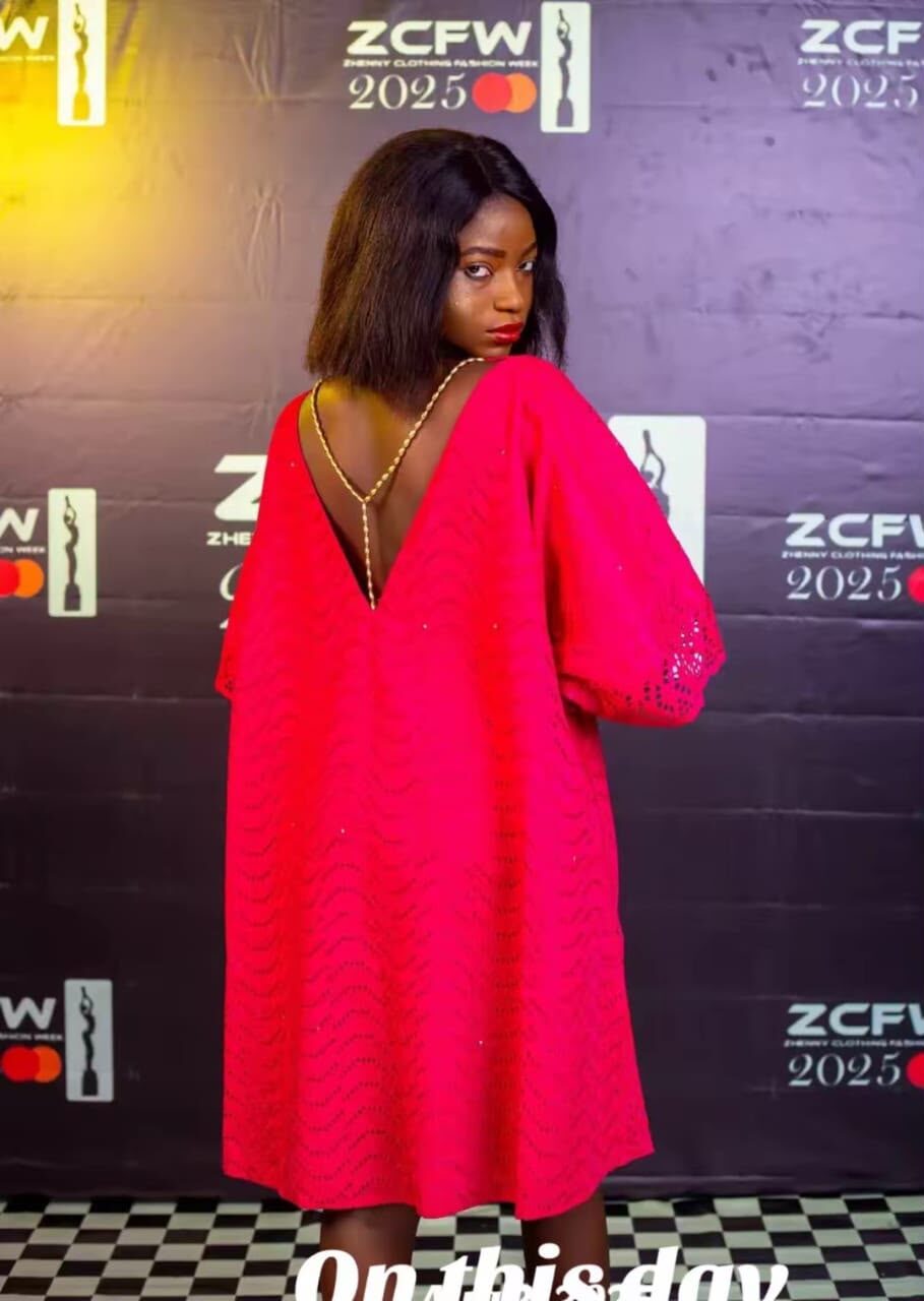 Zhenny Clothing Fashion Week look